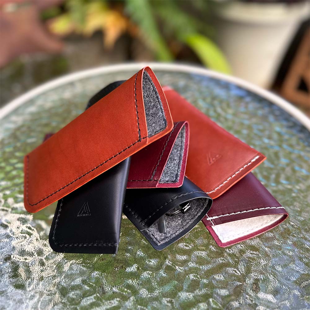 BURGUNDY LEATHER READING GLASSES CASE