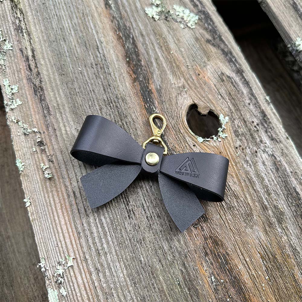 Last State Leather - Handmade Leather Bow - Bag Charm - Black