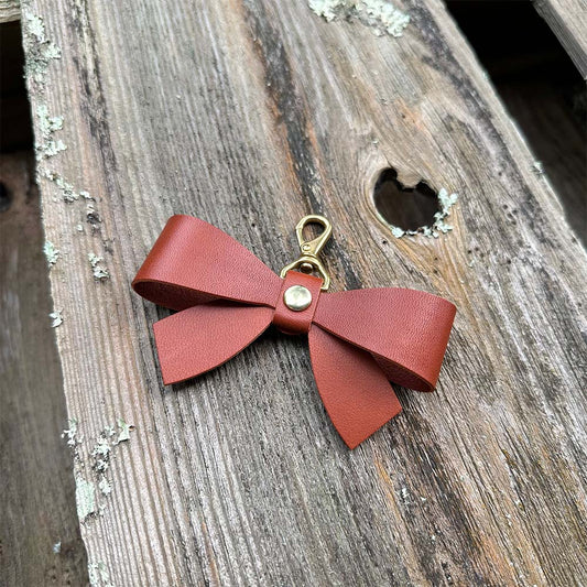Last State Leather - Handmade Leather Bow - Bag Charm - Chestnut